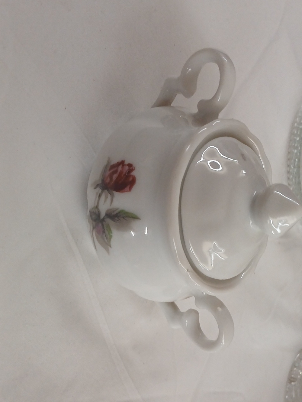 Classic White Porcelain Sugar Bowl with Red Rose Motif